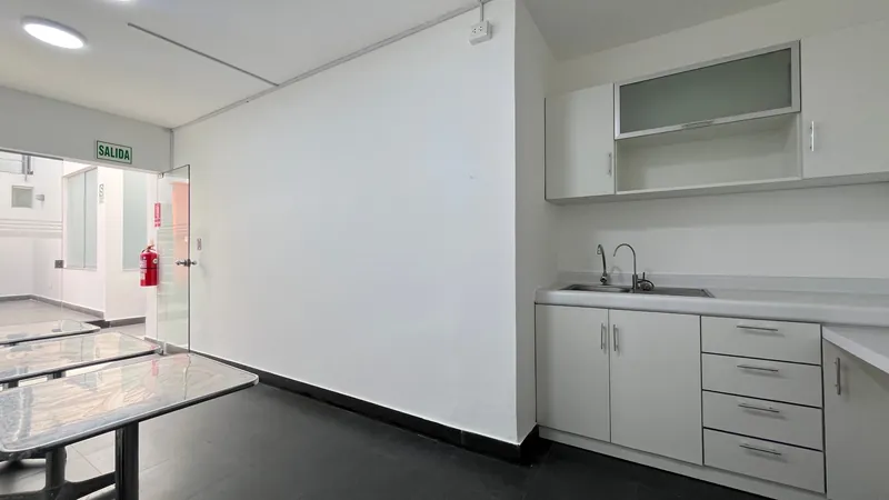 Comedor con kitchenette
