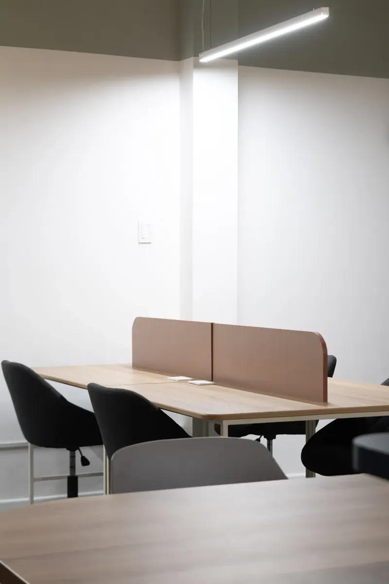 Puestos de trabajo con divisores