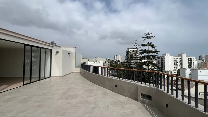 Terraza de más de 20 m²